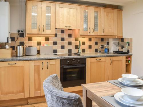 Konyha, Thornton Cottage in Kirkby-in-Furness