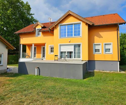 Idyllisches Ferienhaus Parndorf