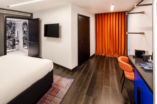room detail thumbnail 0