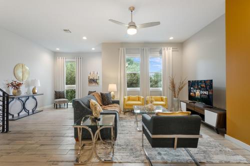 Newly renovated 3 Story Home w Pool, Garage & Balconies image