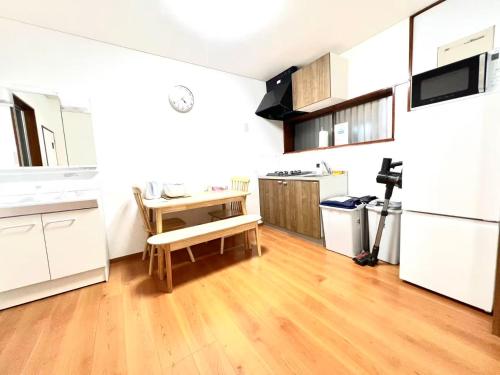 環状線寺田町駅まで徒歩8分!天王寺駅まで一駅!Max8名様まで可能な2階建ての3LDK一軒家!どこへ行くにも便利