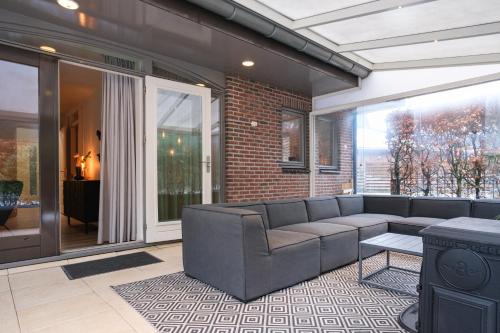 Familiehuis Rheeze met Jacuzzi in Rheeze