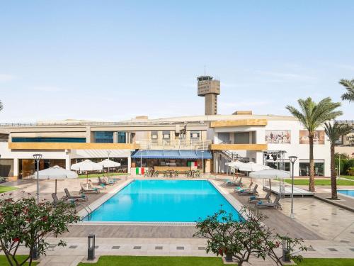 Novotel Cairo Airport Room Type - Superior Twin Room with Pool View
