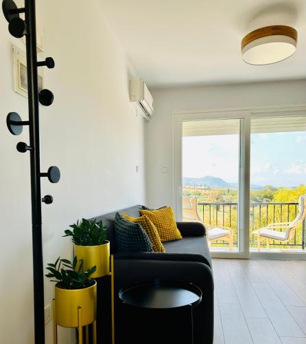 Silver View Apartment in Polis