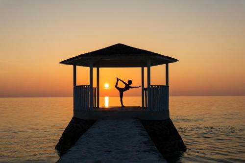 Centara Ras Fushi Resort & Spa Maldives - 50 percent discount on transfers for min 4 nights stay and more, valid for reservations between 11th Feb till 22 Dec 2025