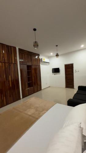 BS Suites in Aburi