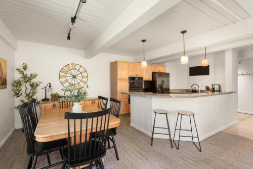 Enclave 209, Snowmass Ski-In/Ski-Out Condo w/Shared Pool/Hot Tub, Snowmass Village (photo 7)