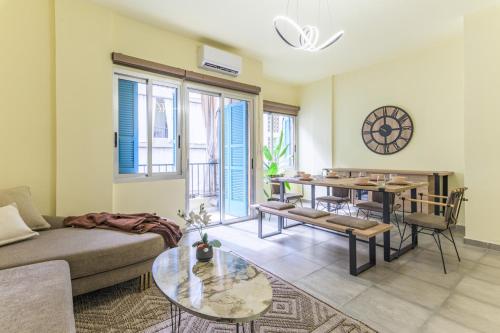 Slate - 2Br Apt W Balcony in Mar Mikhael - image 5