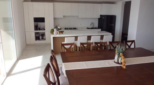 Beachfront Cancun Luxury Villa in Private Paradise Aldea Zac-Nah, Cancún (photo 10)