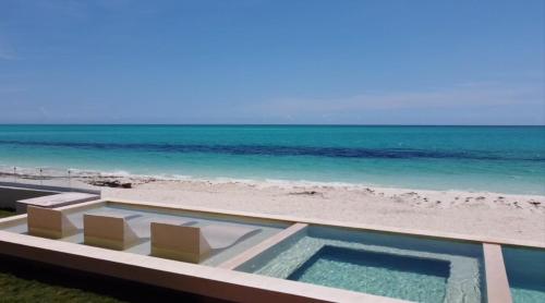 Beachfront Cancun Luxury Villa in Private Paradise Aldea Zac-Nah, Cancún (photo 2)