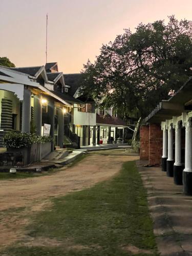 North Coast Gateway Hotel in KwaMbonambi