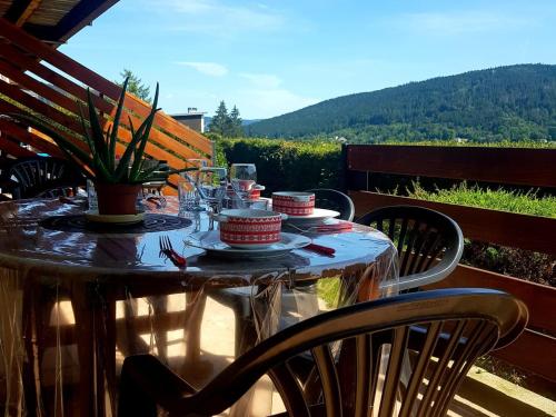 Appartement cosy avec parking et terrasse à Gérardmer - FR-1-589-653 - Location saisonnière - Gérardmer