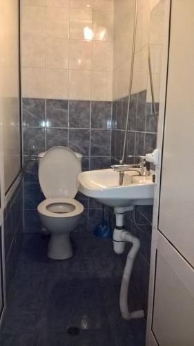 Hostel Ruschuk - image 14