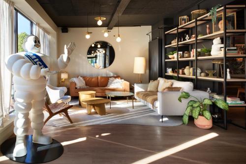 Kyriad Prestige Hotel Clermont-Ferrand - image 8