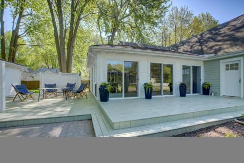 Family friendly Getaway Steps to the beach in فورا ايري