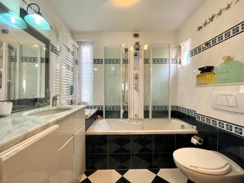 JOY Triolcale in centro con terrazza in Chiavari