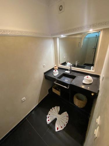 Riad Dar Couscous & SPA - image 5