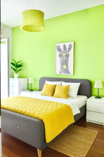 Cozy Eden Residency - Top Central