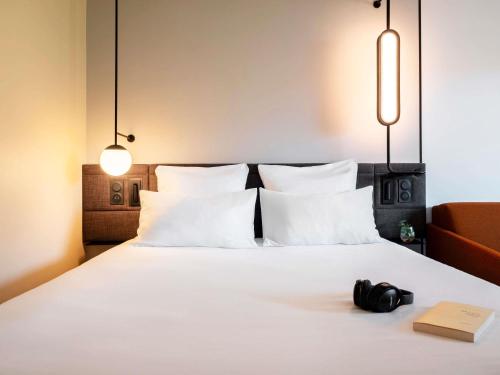 Queen Room with Sofa Bed