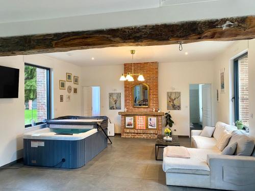 Prestige House & Spa gîte à louer La Couture-le Roy