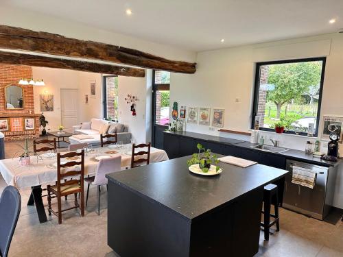 virtuve, Prestige House & Spa in Sainte-Beuve-en-Riviere