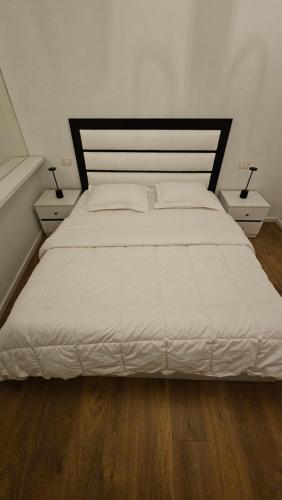 Kaila's Apartment, Tirana (fotografie 7)