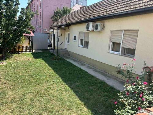 Smeštaj Jović - Location saisonnière - Šabac