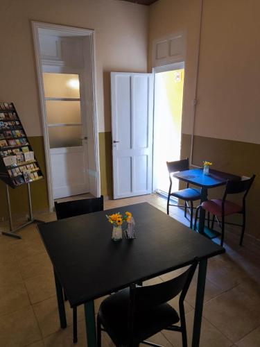 Shared lounge/TV area, PARVIS MAGNA HOSTAL in Godoy Cruz