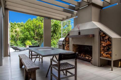 The Gibraltar House by Homello Luxury Private Parnell Estate w Hot Tub Movie Room and Views, Auckland (zdjęcie 3)