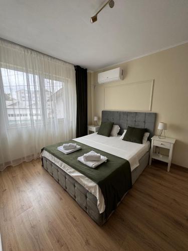Bliss Studio, Slatina
