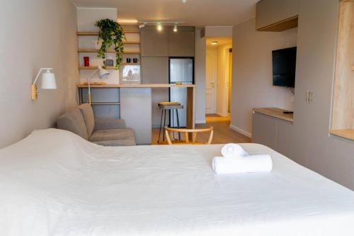 Loft con vista parcial al mar a pasos del WTC