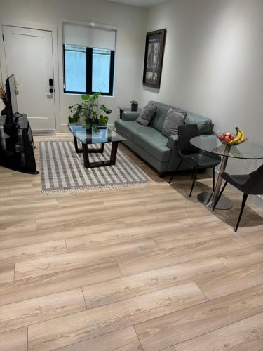 Delux 2 bedroom suite in Γουάιτ Ροκ(Βρετανική Κολούμβια)