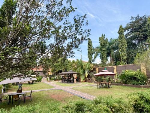Taman, Signature Resort Hotel Jinja in Jinja