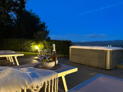 V&E Luxury Villa in Agazzi