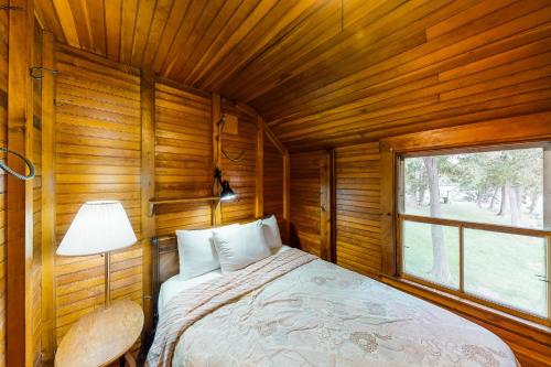 Garden Island's - image 3