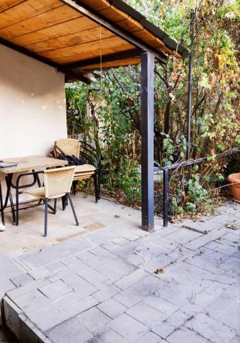 Jardim, Dzoraghbyur "Garden Paradise" in Dzoraghbyur