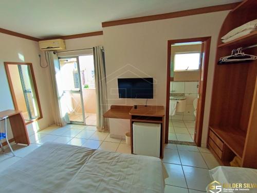 Golden Dolphin Grand Hotel in 弗朗卡鎮
