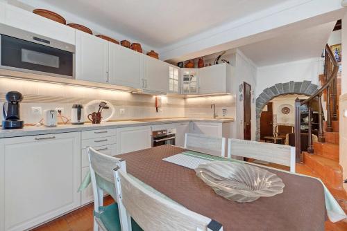 30min from beach Seclueded House with pool Quinta La Rabide in 卡薩爾達里貝拉