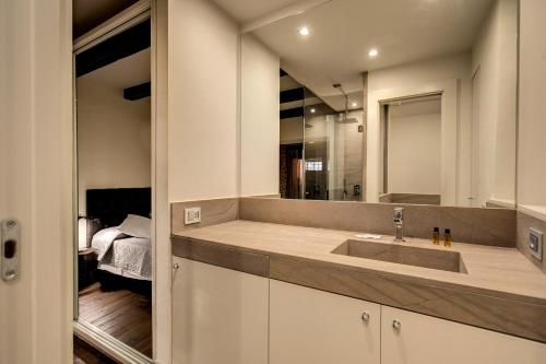 Trinità dei Monti Suite - image 2