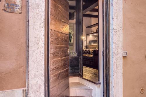 Trinità dei Monti Suite - image 13