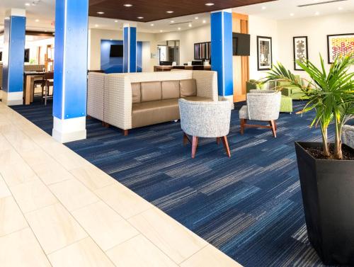 Hotelli välisilme, Holiday Inn Express & Suites Commerce By IHG in Commerce (GA)