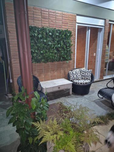 Seu cantinho a dois quarteirões da Praia (Seu cantinho a dois quarteiroes da Praia) in Pitangueiras