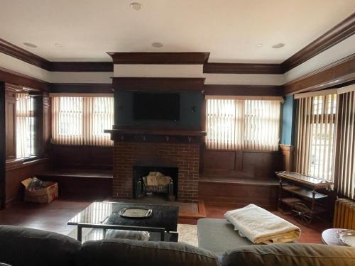 The Algonquin Residence in 魯珀特王子港