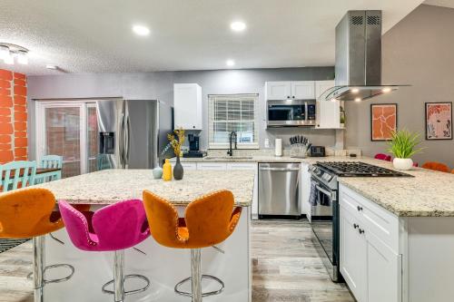 9 Mi to Legoland Family Gem with Games Galore! in Eagle Lake (FL)