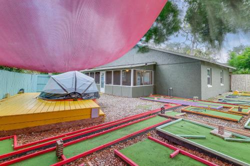 9 Mi to Legoland Family Gem with Games Galore! in Eagle Lake (FL)