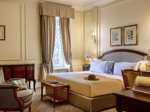 room detail thumbnail 0