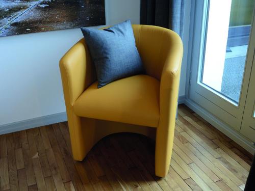 Amel Mitte - image 5