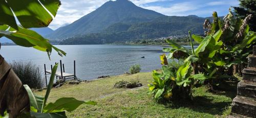 La casa del tio in San Juan La Laguna