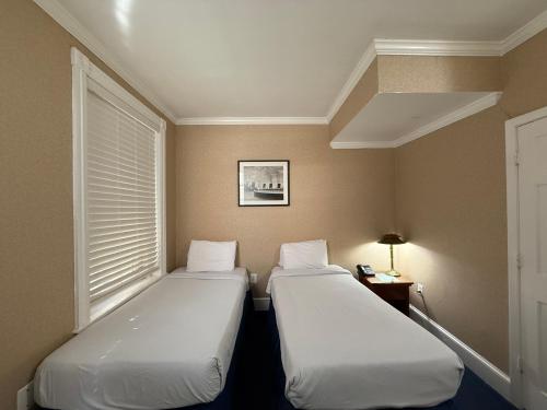 The Baron Hotel - image 6