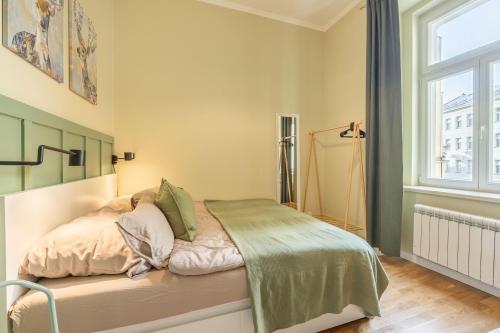 Large 3BR Apartment - Prague 1 - Sleeps 8 - Elevator - Self Check in, Praga (zdjęcie 6)